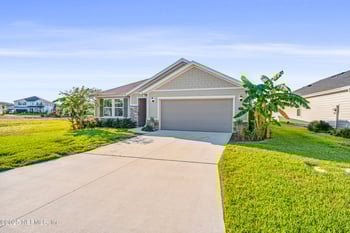 577 Panther Lake Pw, Jacksonville, FL 32221