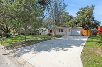 6172 Mercer Cir, Jacksonville, FL 32217