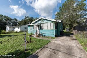 2636 Firestone Rd, Jacksonville, FL 32210
