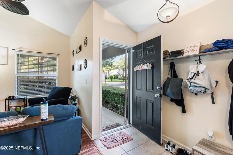 6242 Dalton Spring Ct, Jacksonville, FL 32258