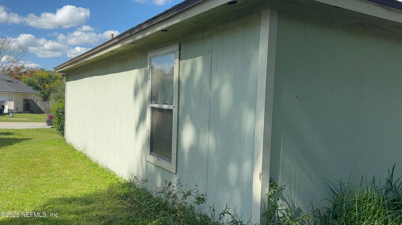 1064 Buccaneer Blvd, Green Cove Springs, FL 32043