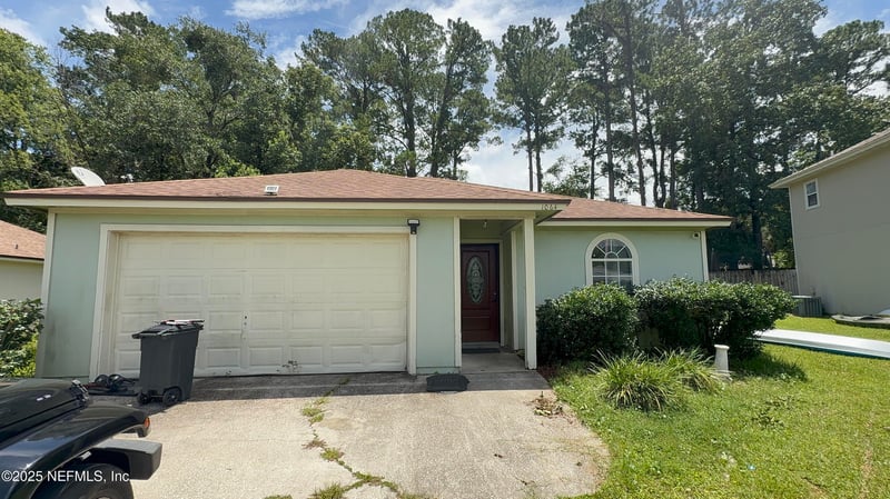 1064 Buccaneer Blvd, Green Cove Springs, FL 32043