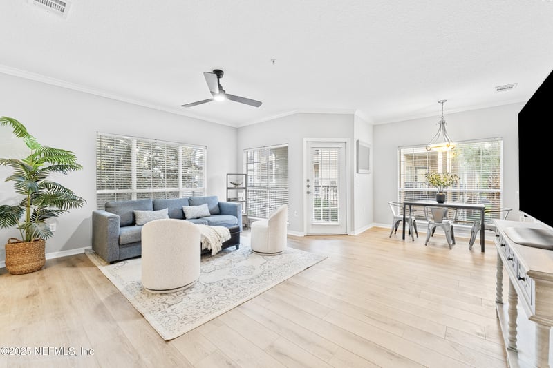 10961 Burnt Mill Rd #621, Jacksonville, FL 32256