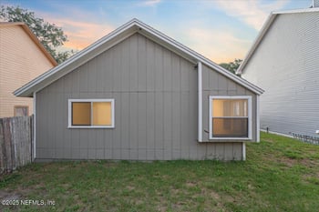 2467 Townsquare Dr, Jacksonville, FL 32216