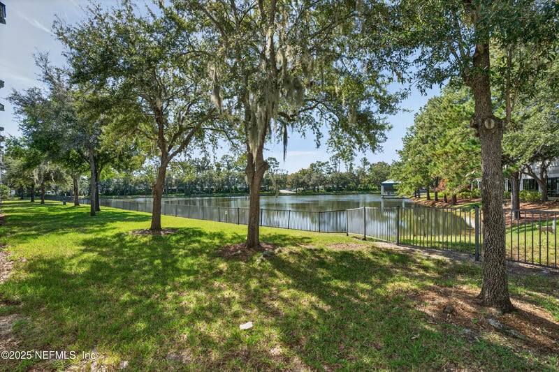 8212 White Falls Blvd #106, Jacksonville, FL 32256