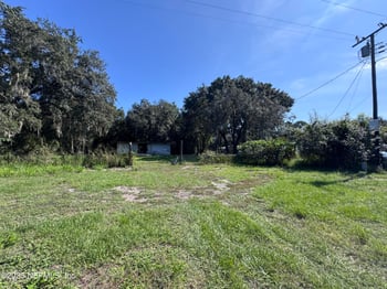 2676 Highway 17 , Crescent City, FL 32112