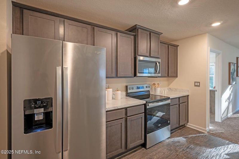 2418 Oak Stream Dr, Green Cove Springs, FL 32043