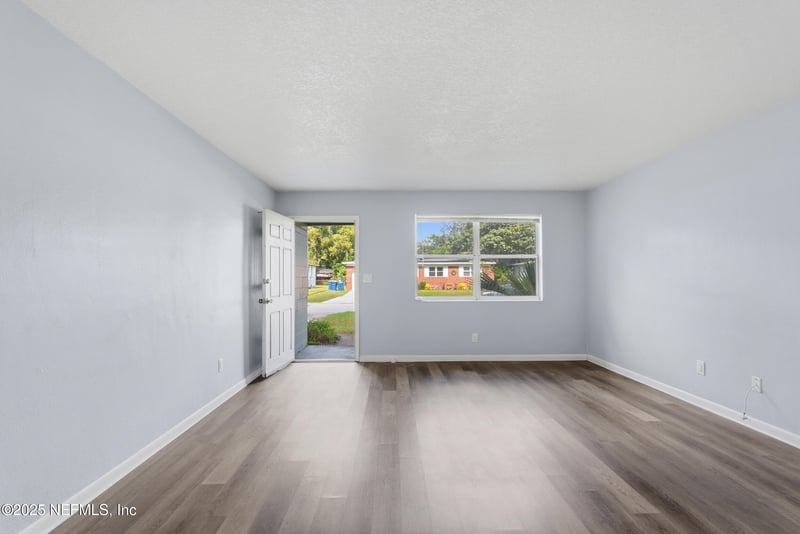 6544 Blackwood Dr, Jacksonville, FL 32277