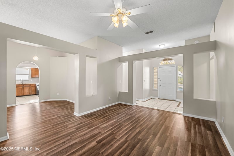 12366 Clear Lagoon Trl, Jacksonville, FL 32246