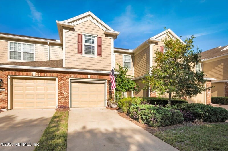 6939 Woody Vine Dr, Jacksonville, FL 32258