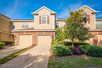 6939 Woody Vine Dr, Jacksonville, FL 32258