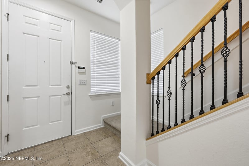 13033 Sunset Lake Dr, Jacksonville, FL 32258