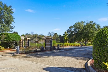 13033 Sunset Lake Dr, Jacksonville, FL 32258