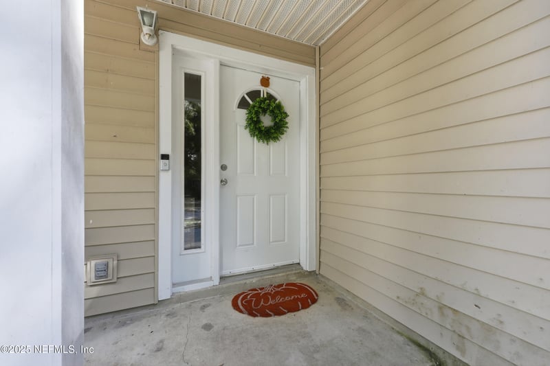 978 County Road 21, Hawthorne, FL 32640