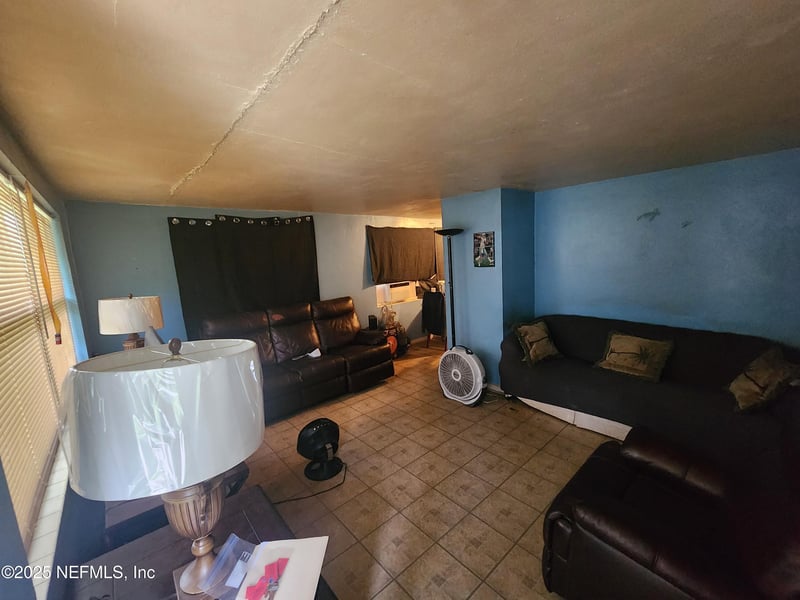 7931 Hare Ave, Jacksonville, FL 32211