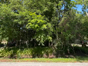 1318 Eisenhower Dr, St Augustine, FL 32084