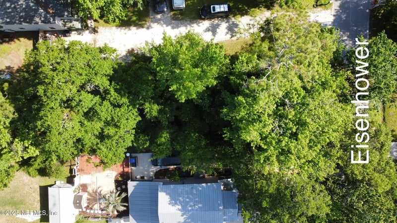 1318 Eisenhower Dr, St Augustine, FL 32084