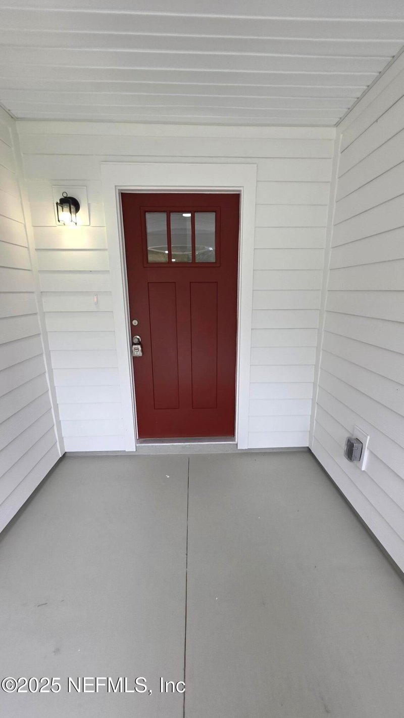 7052 Dunn Ave, Jacksonville, FL 32219