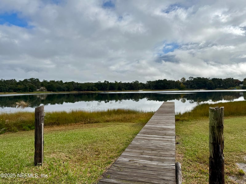 116 Francis St, Interlachen, FL 32148