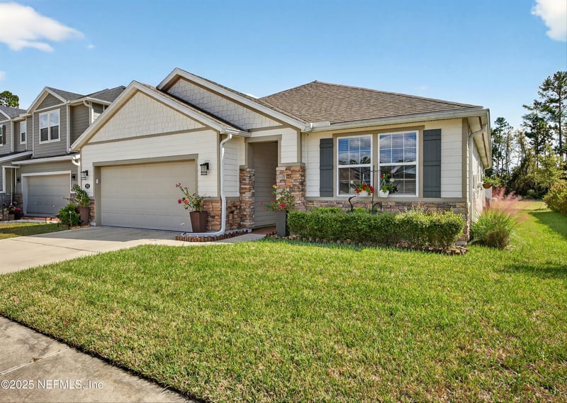 2532 Coral Ln, Green Cove Springs, FL 32043