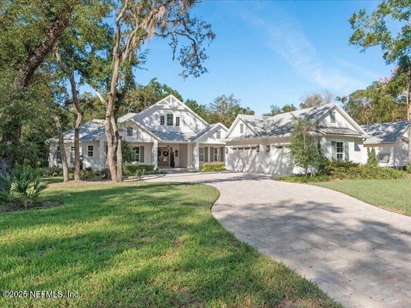 3075 Bishop Estates Rd, Jacksonville, FL 32259