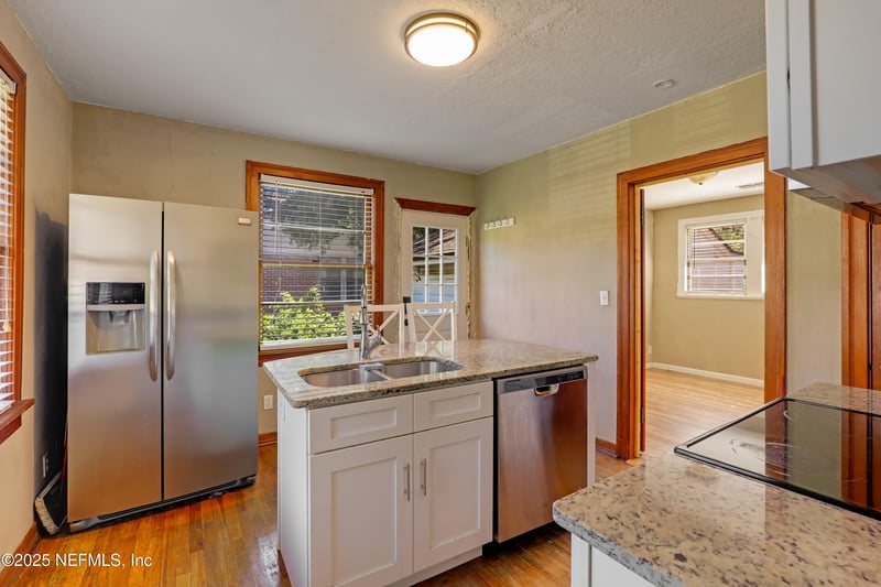 448 68th St, Jacksonville, FL 32208