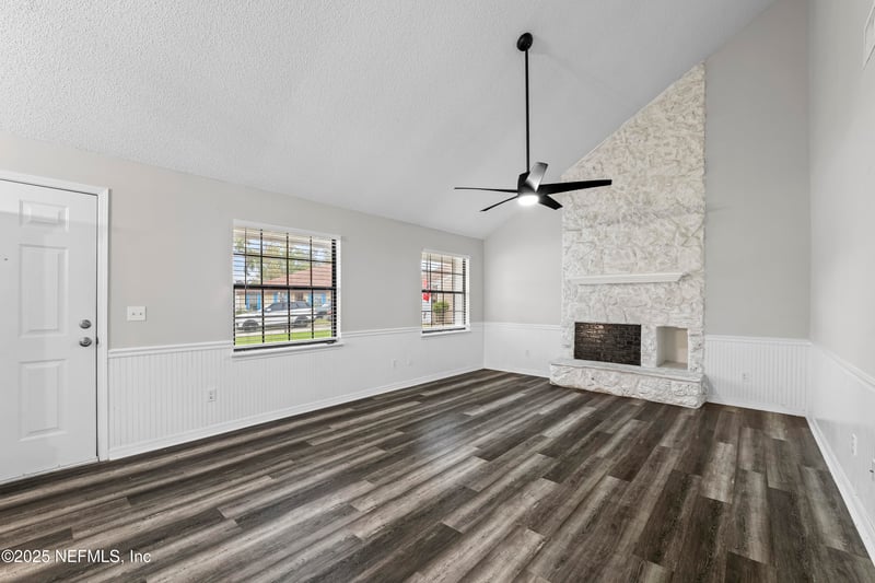 7941 Campbell Town Ct, Jacksonville, FL 32244