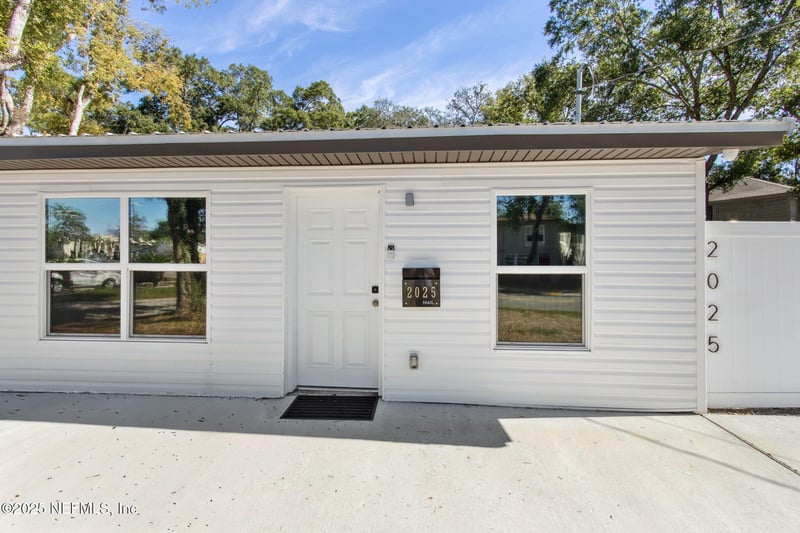 2025 Art Museum Dr, Jacksonville, FL 32207