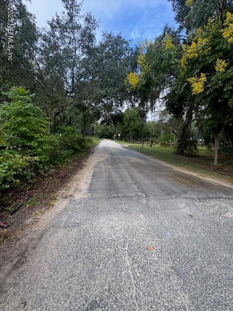 104 Floradandy Rd, Hawthorne, FL 32640