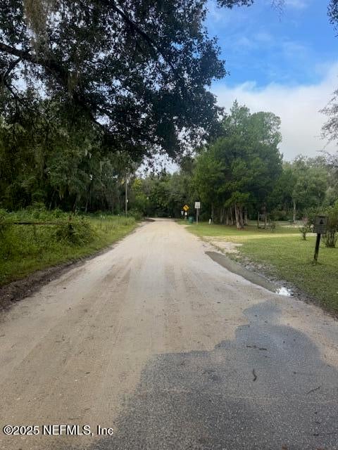 104 Floradandy Rd, Hawthorne, FL 32640