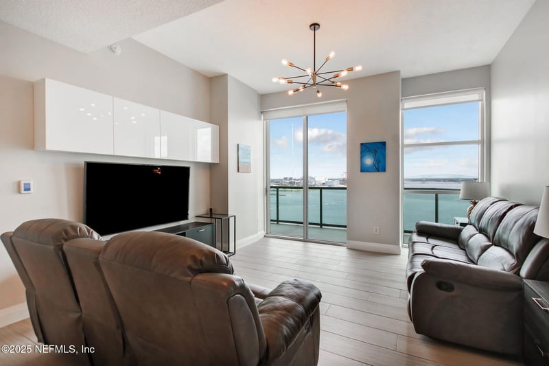 1431 Riverplace Blvd #1409, Jacksonville, FL 32207