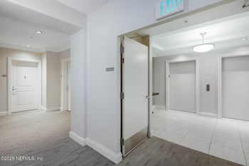 1431 Riverplace Blvd #1409, Jacksonville, FL 32207