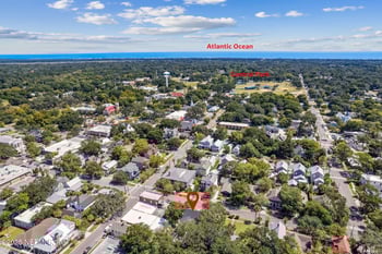 111 6th St, Fernandina Beach, FL 32034