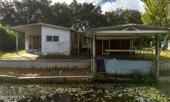 590 Palmetto Bluff Rd, Palatka, FL 32177