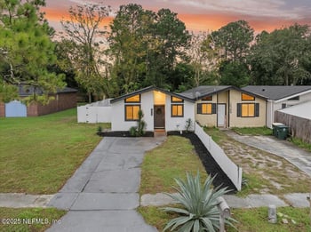 10762 Kusaie Dr, Jacksonville, FL 32246