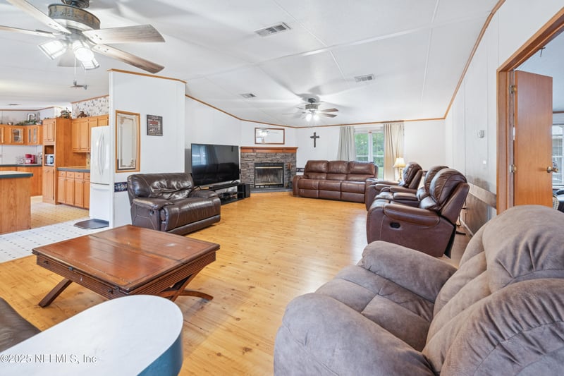 17824 143 Ter, Waldo, FL 32694