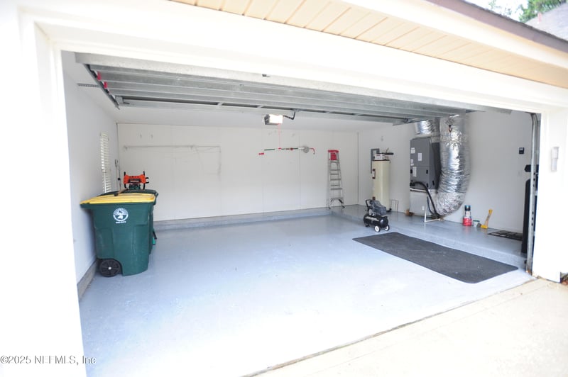 9108 Timberlin Lake Rd, Jacksonville, FL 32256