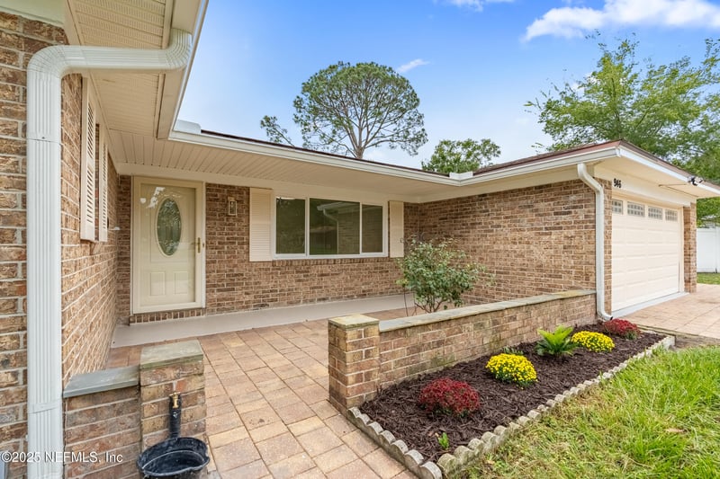 946 Boxwood Ct, Orange Park, FL 32073