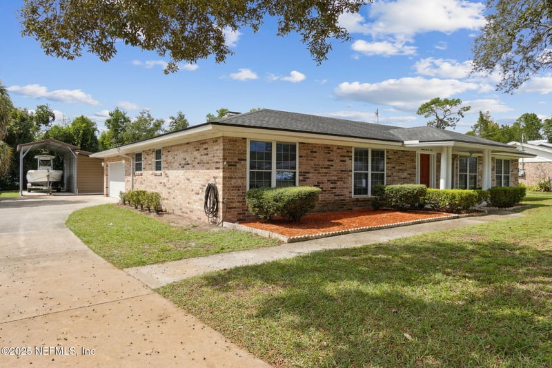 2740 Brookwood Dr, Orange Park, FL 32073