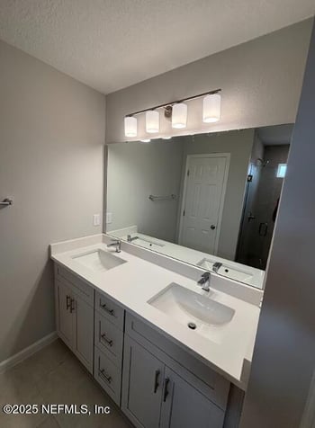 1235 Jewelstone Ln, Jacksonville, FL 32221