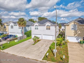 851 6th Ave, Jacksonville Beach, FL 32250