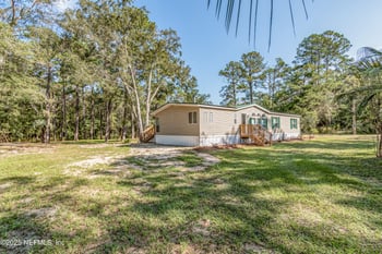 5577 Myrtle Rd, Macclenny, FL 32063