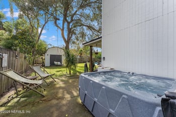 5330 Scattered Oaks Ct, Jacksonville, FL 32258