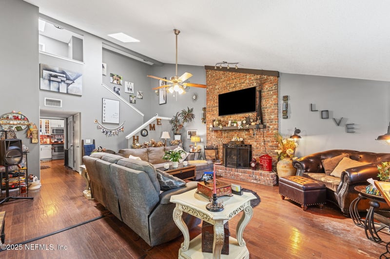 5330 Scattered Oaks Ct, Jacksonville, FL 32258