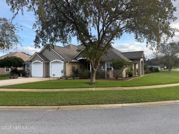 2923 Southbank Cir, Green Cove Springs, FL 32043
