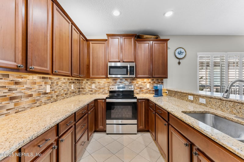 96169 Long Beach Dr, Fernandina Beach, FL 32034