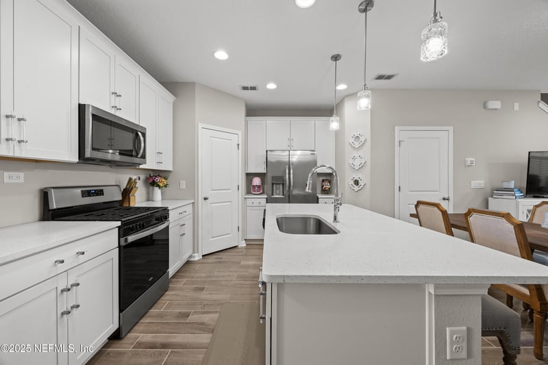 455 Brandon Lakes Dr, St Augustine, FL 32092