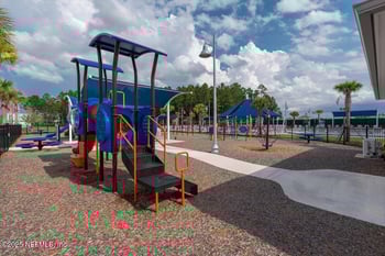 455 Brandon Lakes Dr, St Augustine, FL 32092