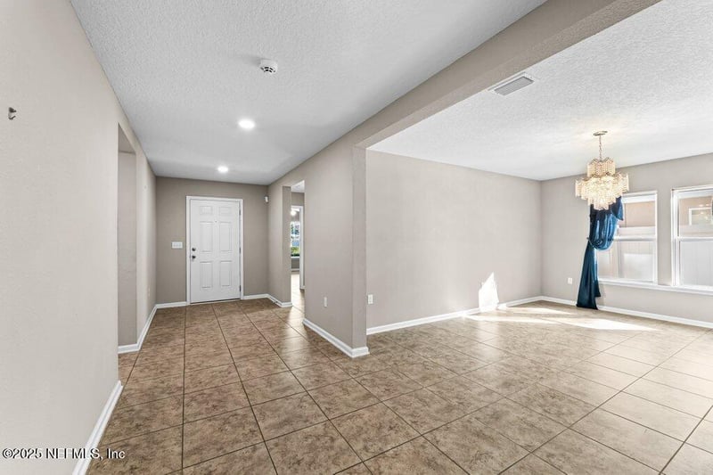 13166 Christine Marie Ct, Jacksonville, FL 32225