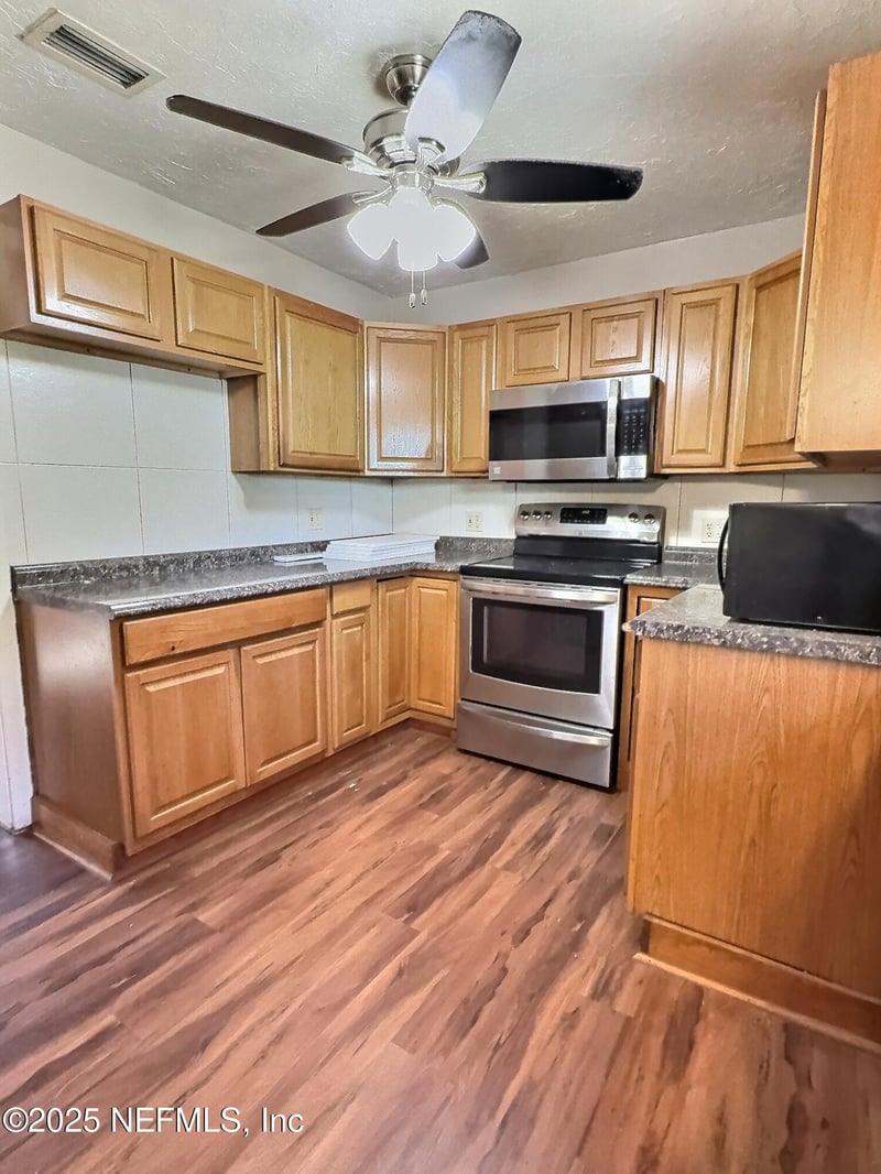 2418 Alice St, Palatka, FL 32177